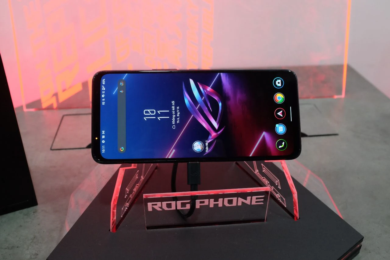 Hình ảnh màn hình của ASUS ROG Phone 6